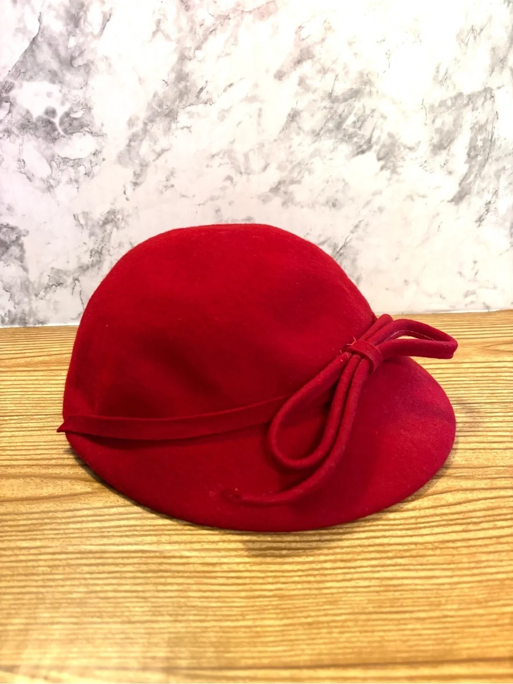 Vintage Glenover Henry Pollak Co NY Red Wool Cloche Hat with Bow Mid-Century